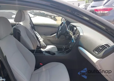 2015 Kia Optima Lx из США, поврежденный, VIN 5XXGM4A73FG412166